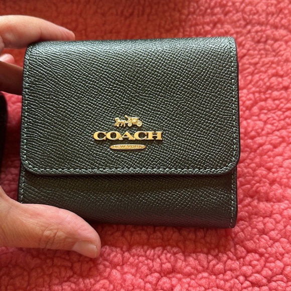 Coach wallet 🩵 - Picture 5 of 7